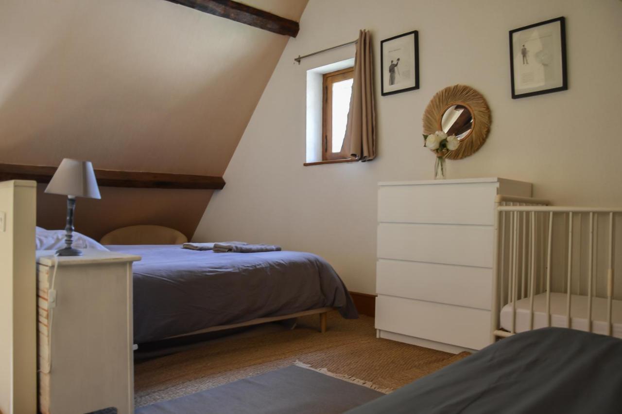 Chambre D'Hote De Charme Dans Maison Independante Preaux  Zewnętrze zdjęcie